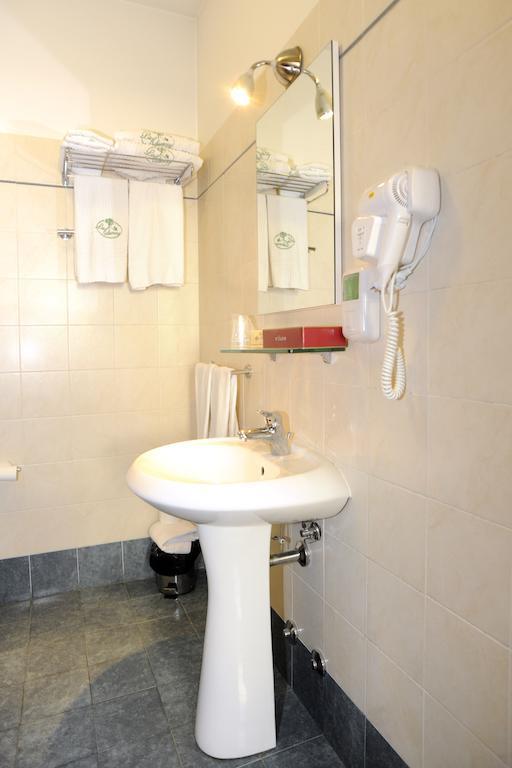 Hotel La Quercia Valmontone Værelse billede